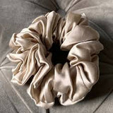 Silky Scrunchy